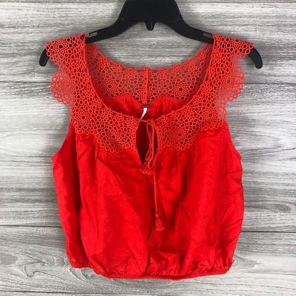 Free People Circle Lace Round Neck Front Keyhole Blouse Size XS Extra Sm… - Picture 1 of 6